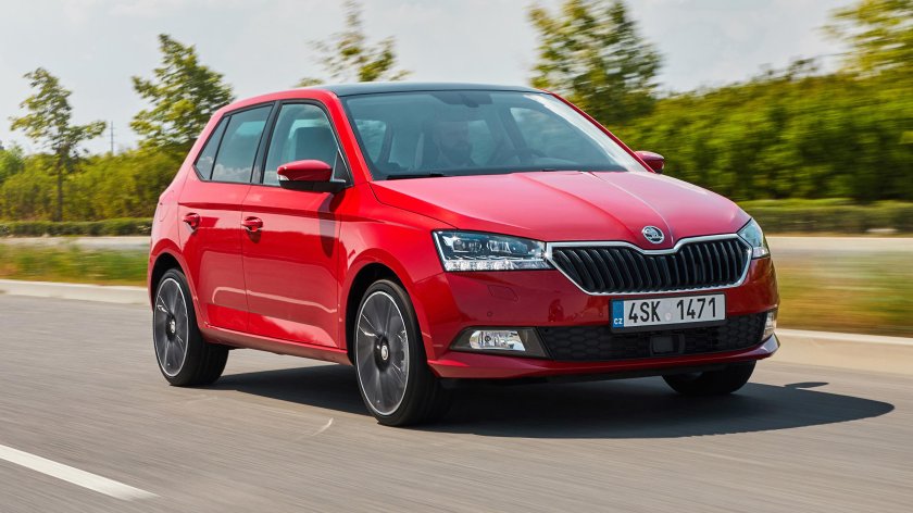 Шкода Фабия 2019 1.6