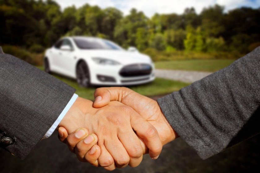 Машина в лизинг