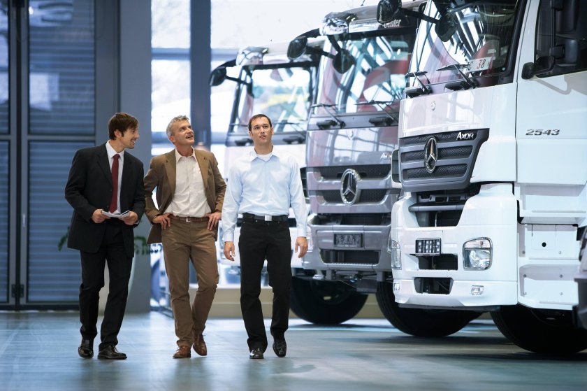 Грузовики в лизинг