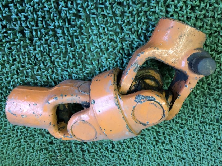 Карданные шарниры