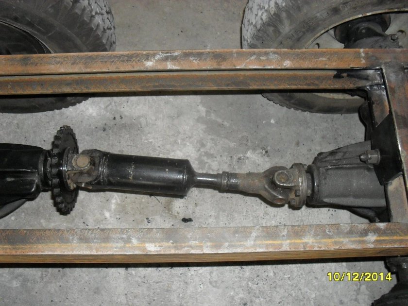 Трактор переломка кардан