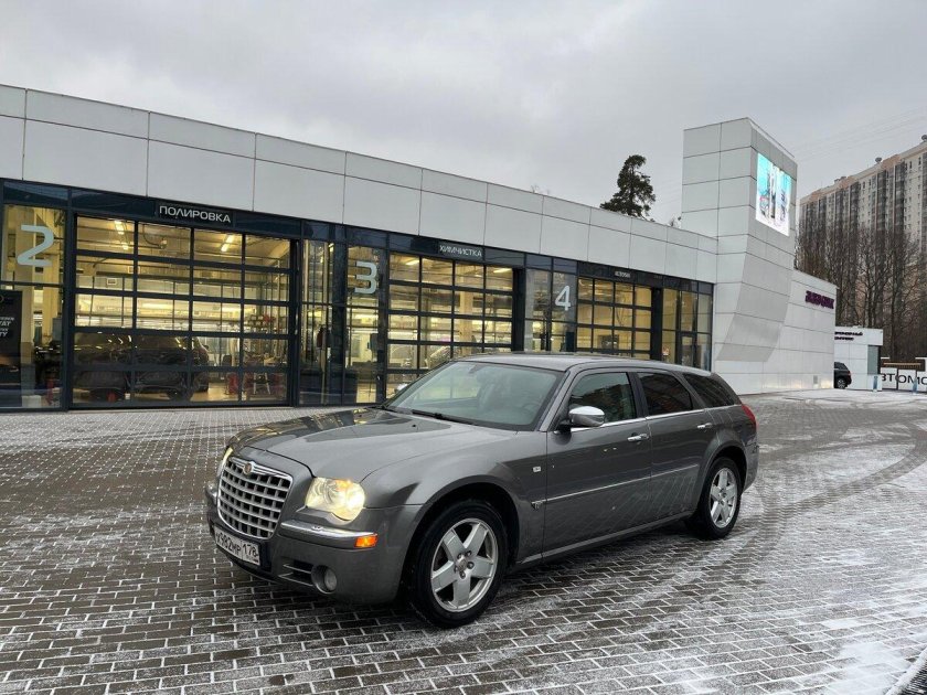 Chrysler 300c универсал