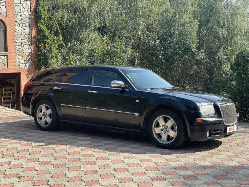 Chrysler 300c 2005 универсал