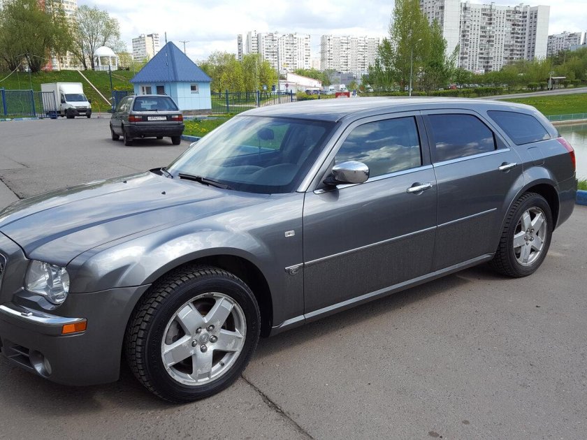 Крайслер 300c универсал