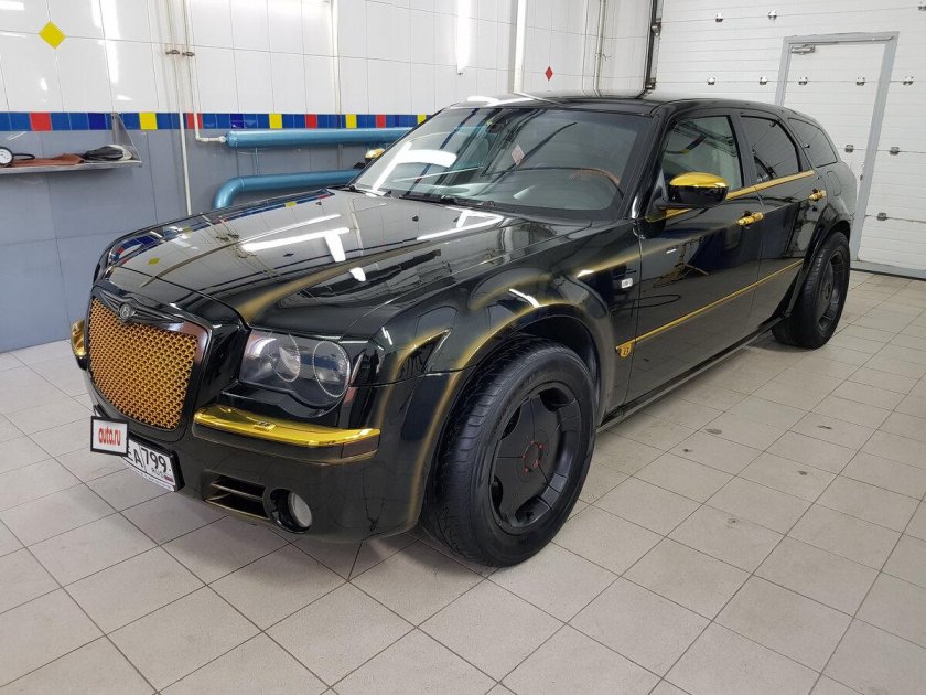 Chrysler 300c универсал