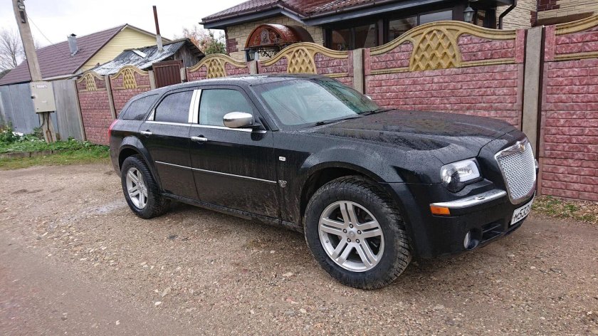 Крайслер 300с универсал