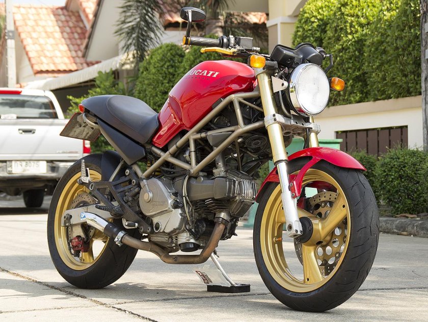 Ducati Monster 400
