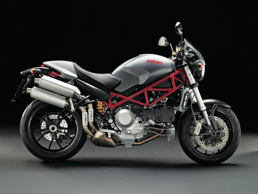 Ducati Monster s4