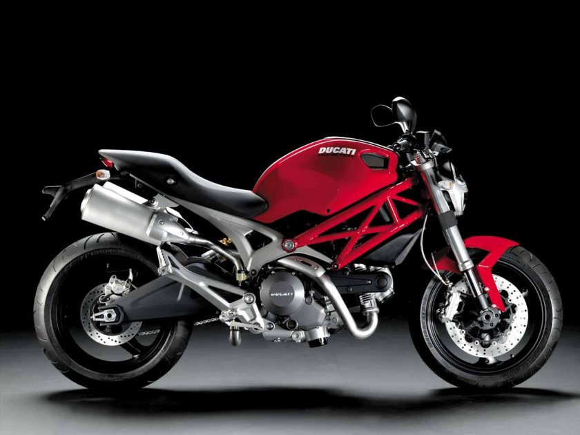 Ducati monster 696