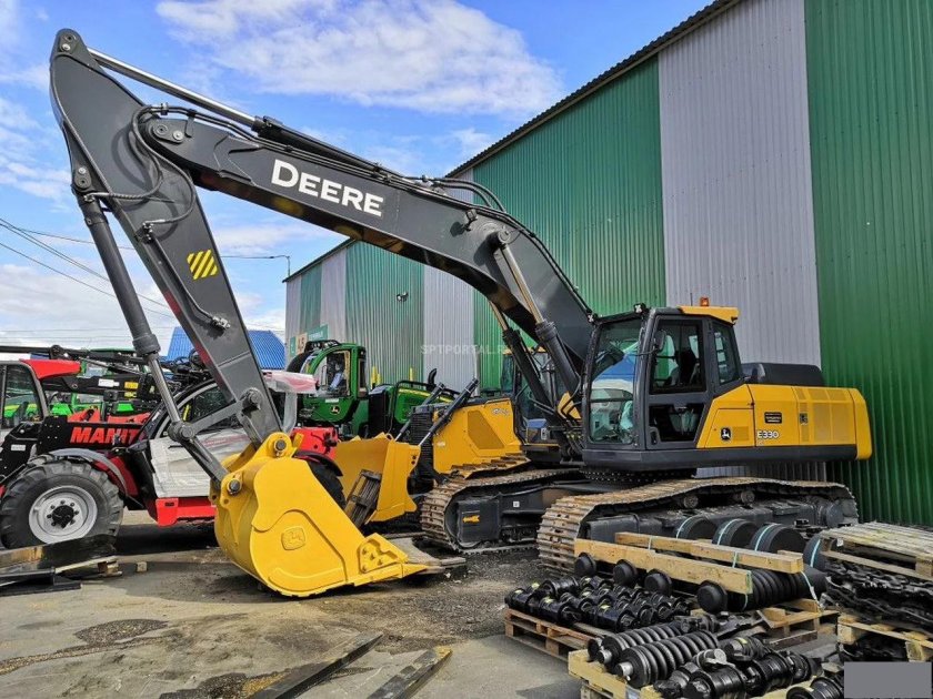 John Deere e330lc