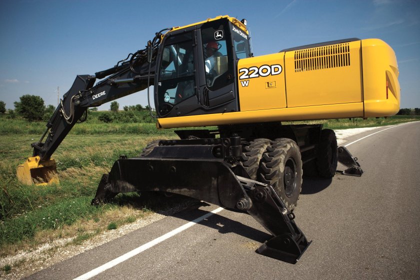 Экскаватор Джон Дир колесный