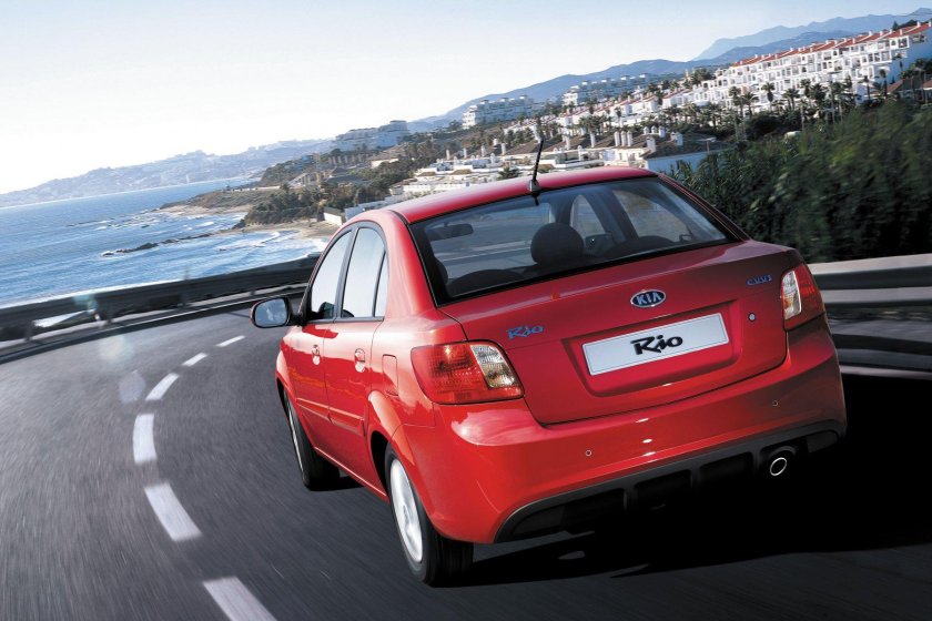 Киа Рио 2 2011 седан