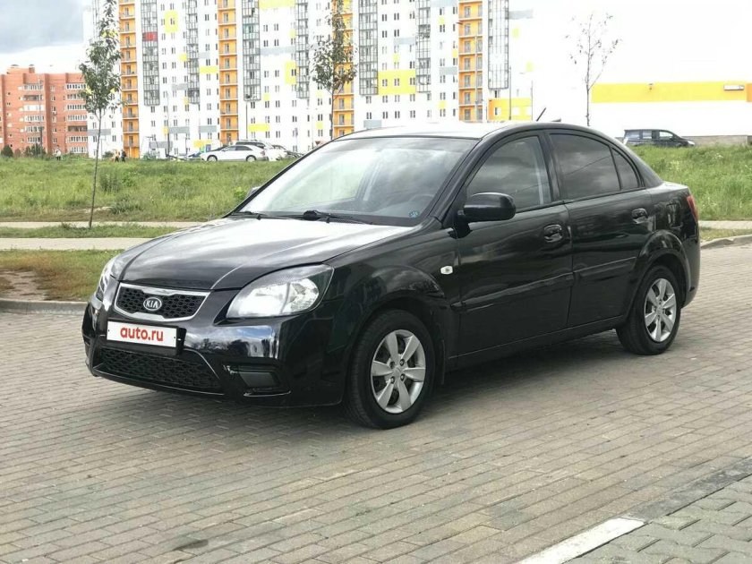 Kia Rio 2 черная