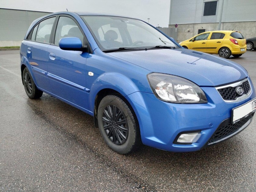Kia Rio II Рестайлинг 2010