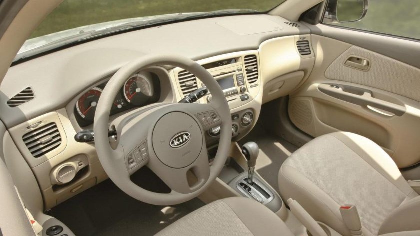 Kia Rio 2010 Interior