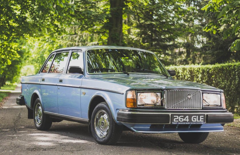 Volvo 240 gl