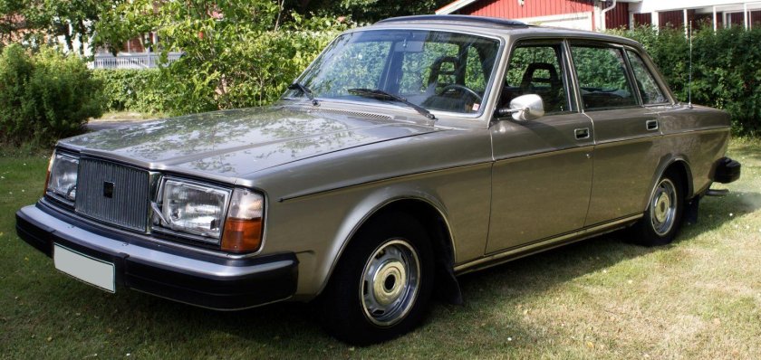 Volvo 264