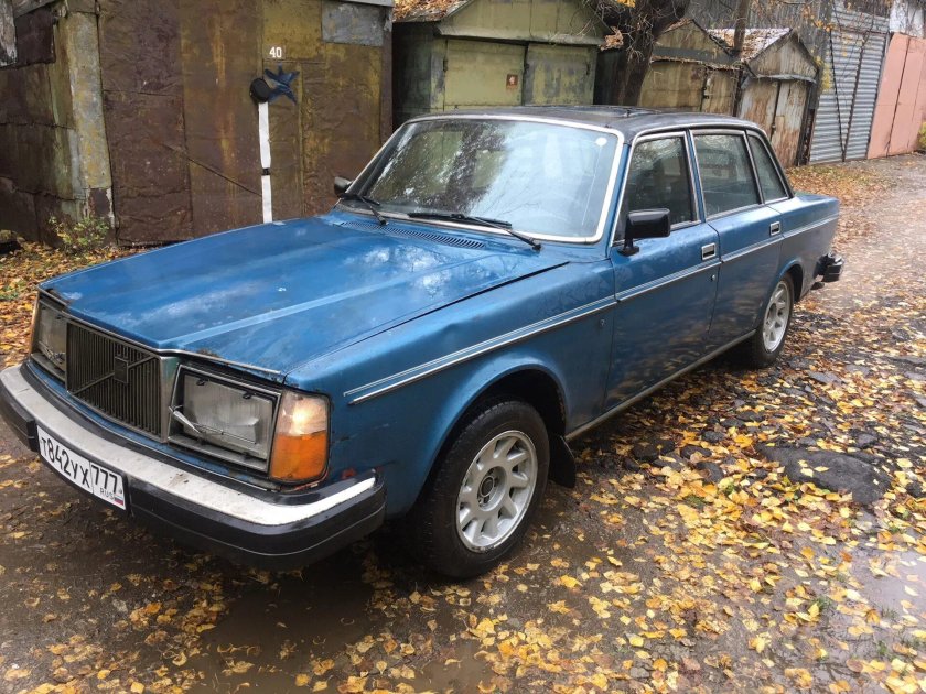 Volvo 264