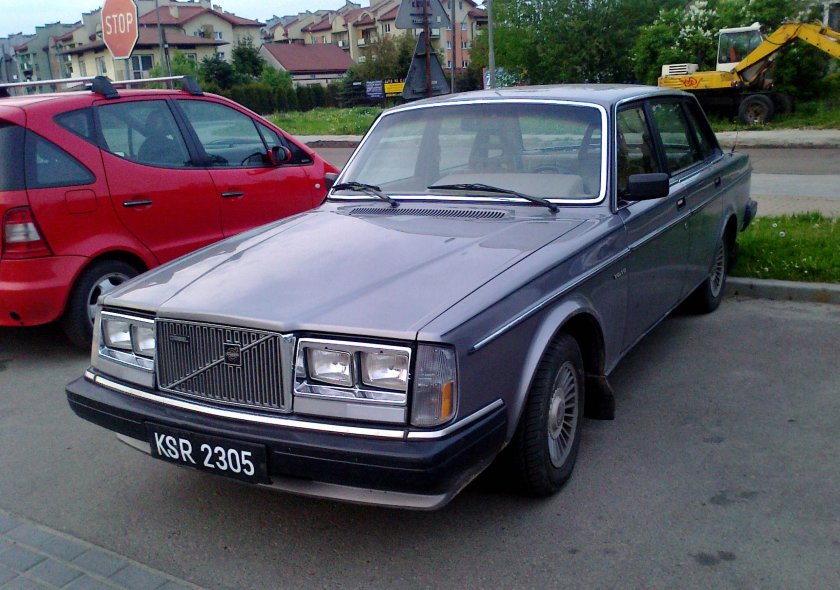 Volvo 264