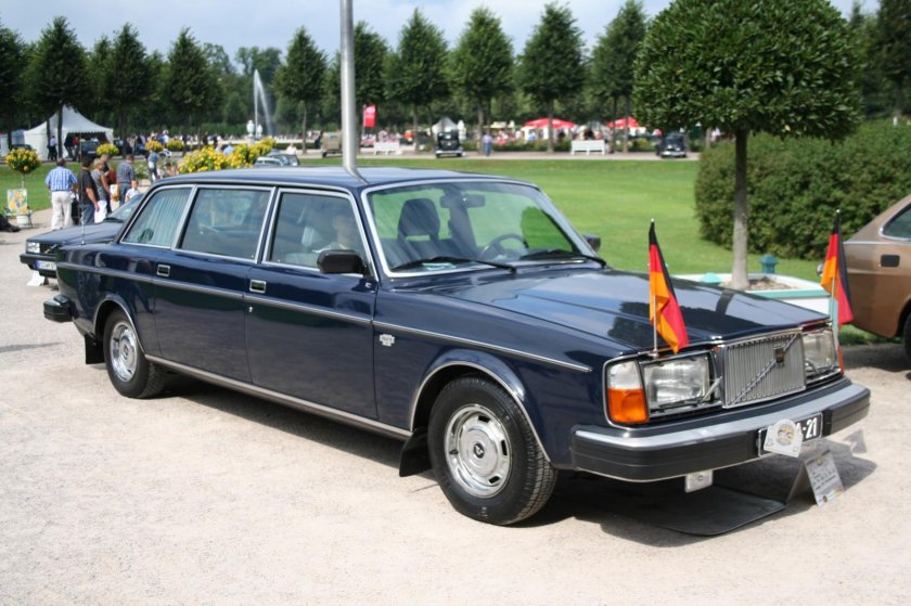 Volvo 264 te Limousine