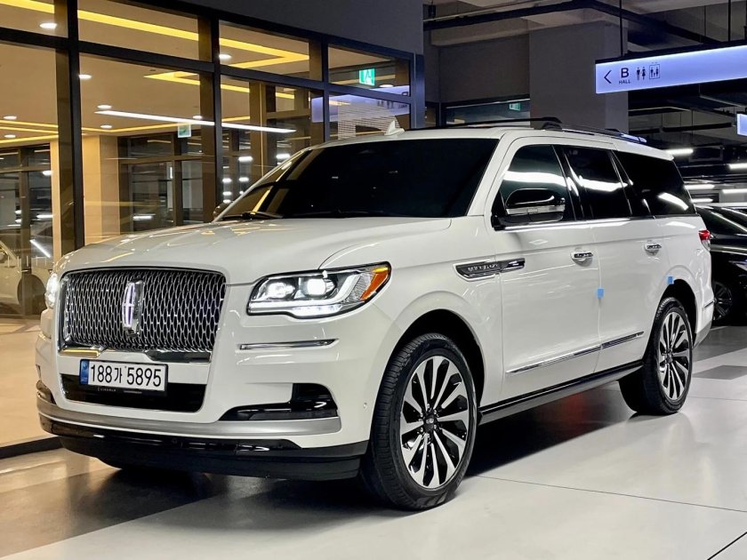 Lincoln navigator 2019