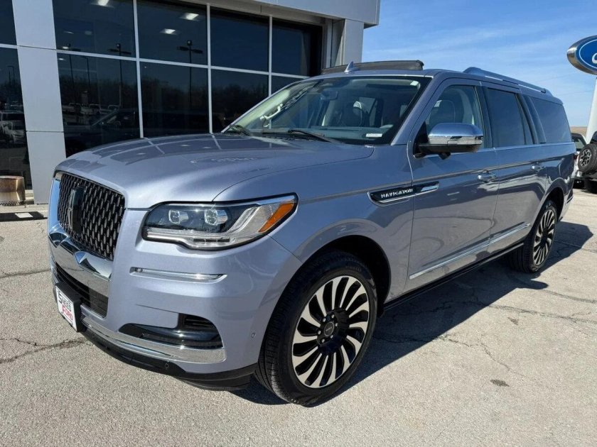 Внедорожник lincoln navigator 2021