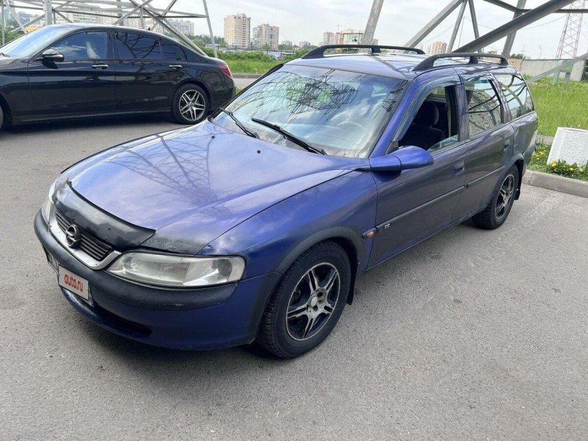 Опель Вектра б универсал синий