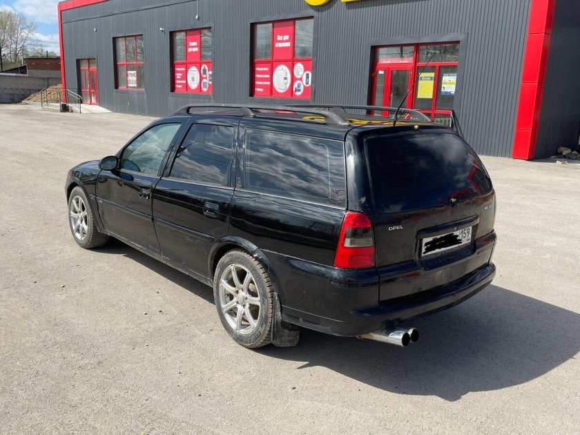 Опель вектра 2001 универсал