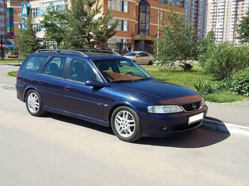 Опель Вектра 1999 универсал