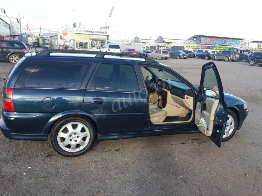 Opel Vectra 2001 универсал