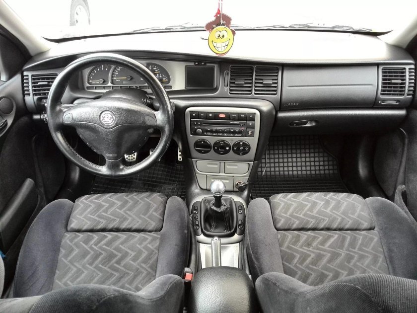 Опель Вектра б 1998 салон