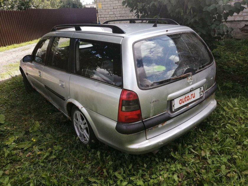 Опель Вектра универсал 1998