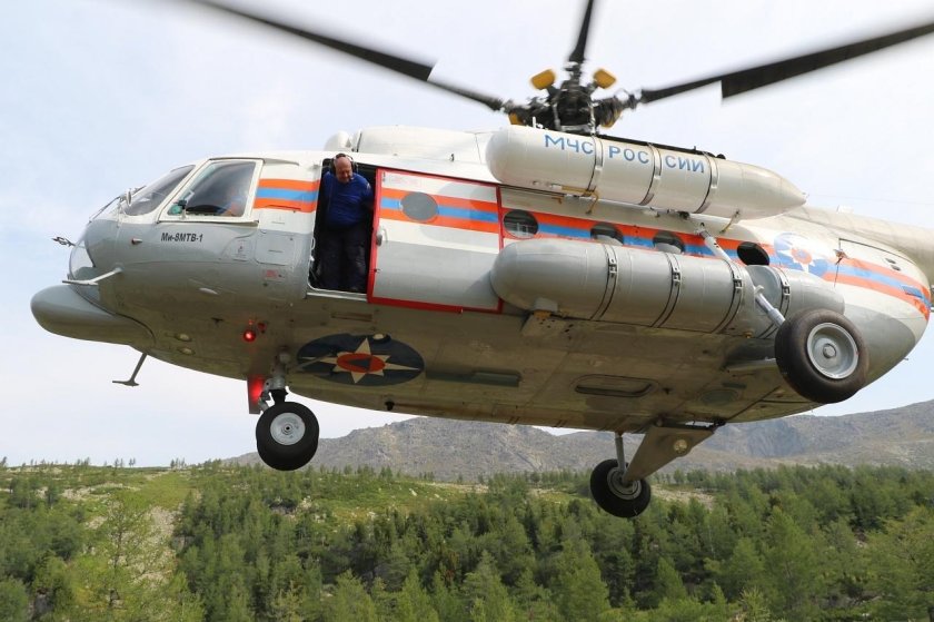 Ми-8 вертолёт