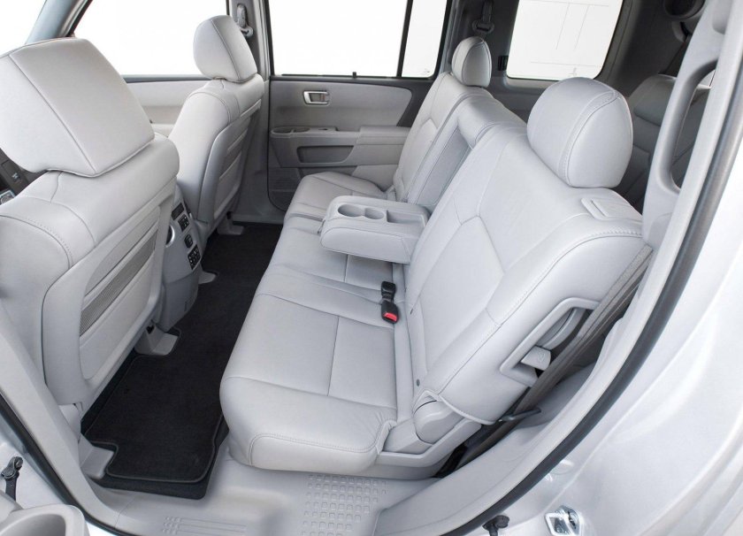 Хонда пилот 2008 внутри