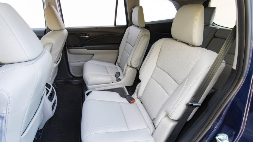 Honda Pilot 2022 салон
