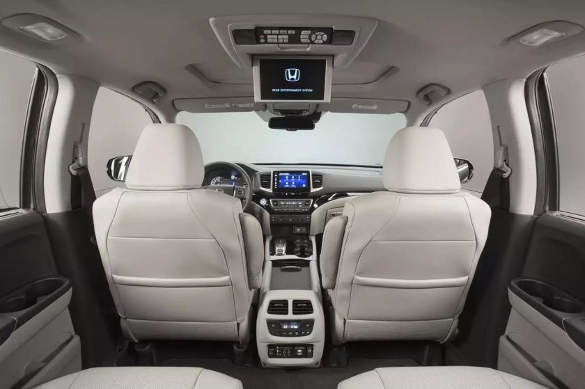 Honda Pilot 2022 Interior