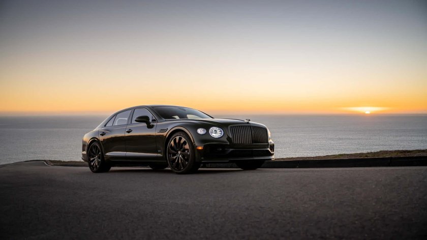 Bentley Flying Spur 2022