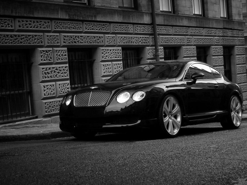 Автомобиль bentley
