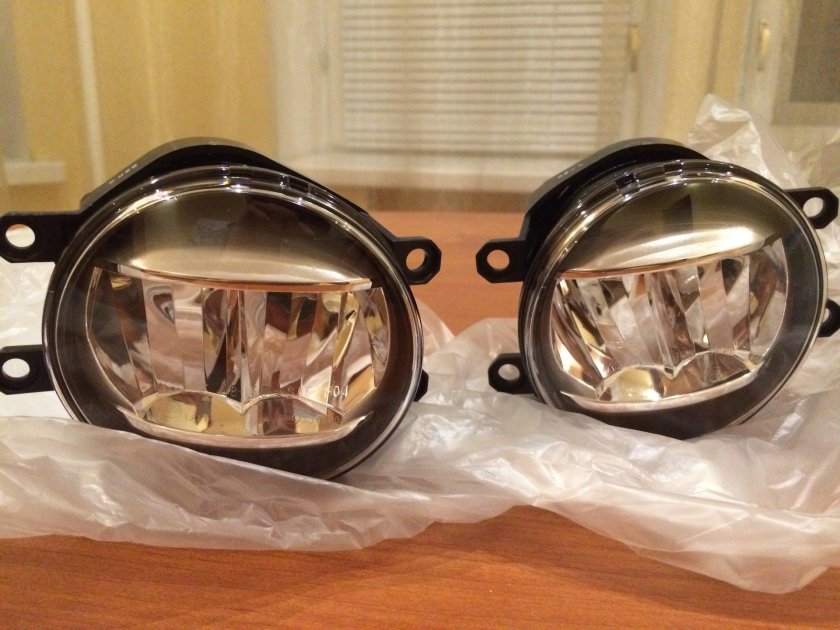 Led ПТФ Toyota Land Cruiser