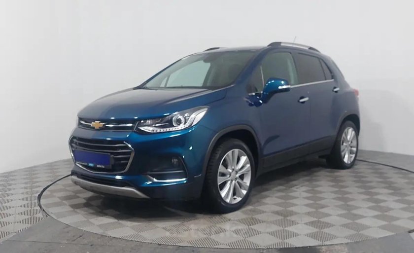 Шевроле трекер 2020