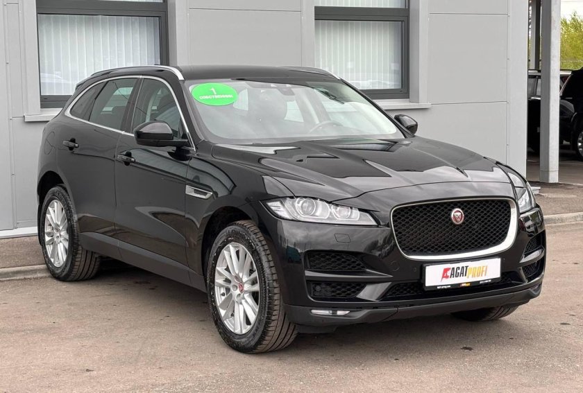 Автомобиль jaguar