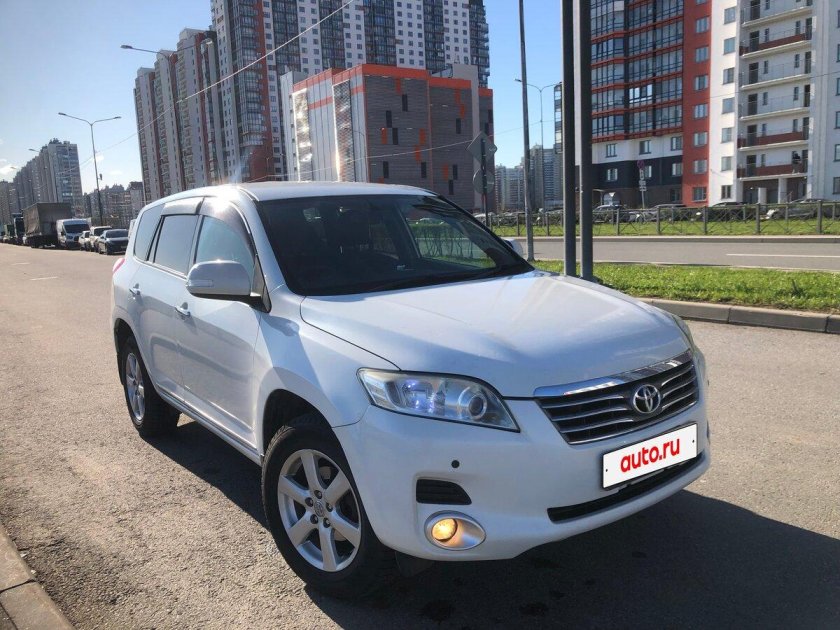 Тойота рав 4 2012