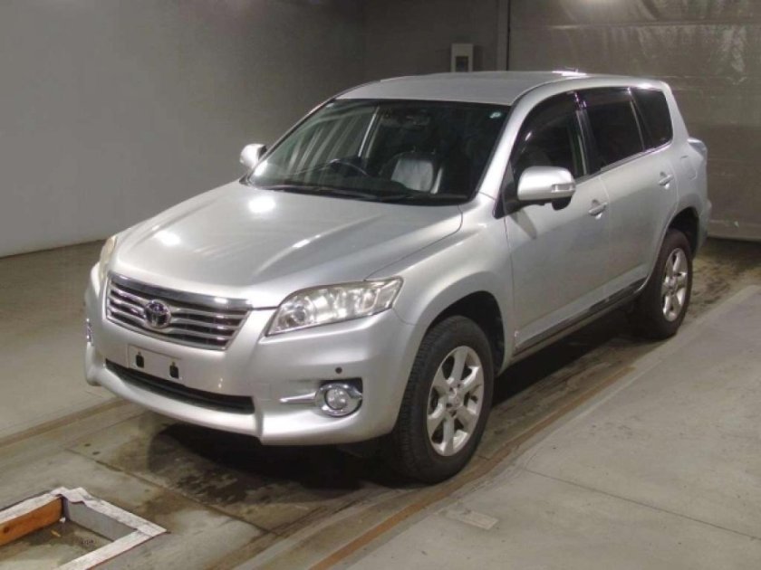 Тойота рав 4 2012 года