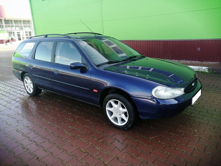 Ford Mondeo 1999 универсал