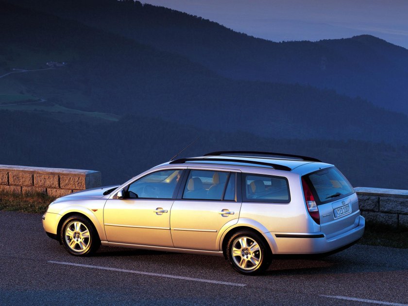 Ford Mondeo 2000 универсал