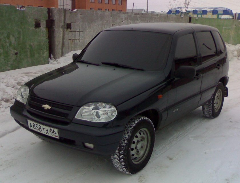 Шевроле Нива тонированная 2005