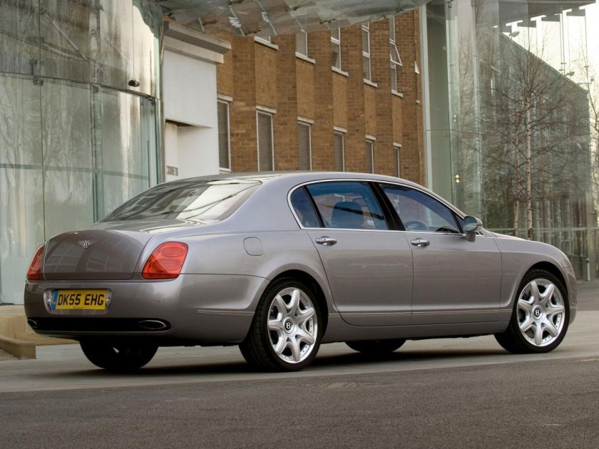 2008_Bentley Continental Flying Spur