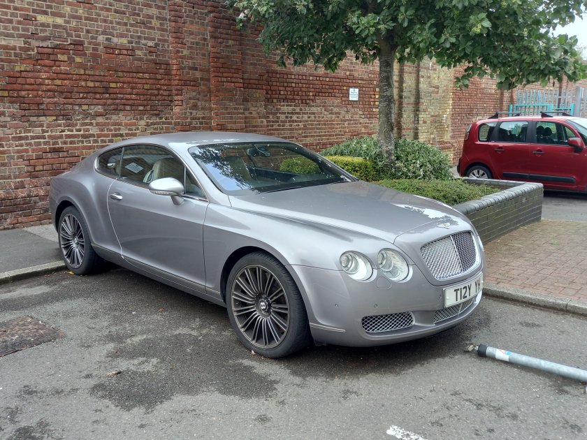 Bentley Continental gt