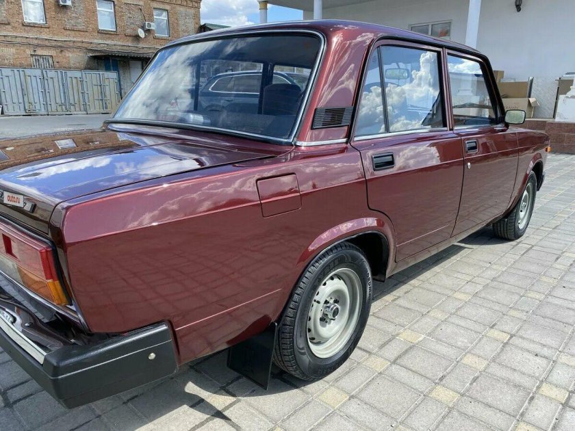 Ваз 2107 красный перец