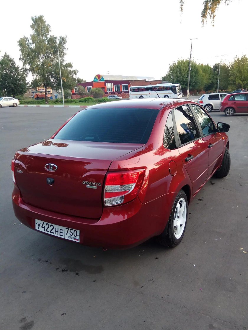 Лада 180 гранат